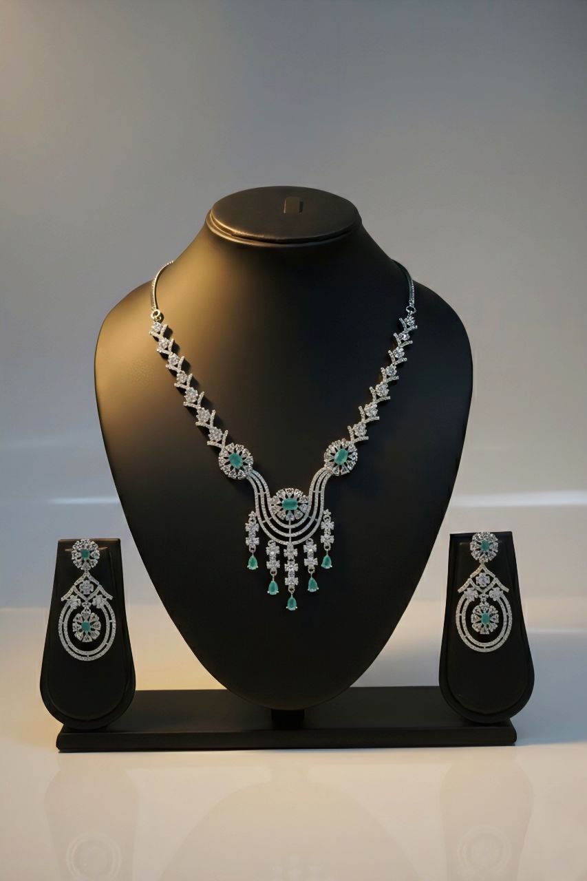 Emerald Aura Chandelier Necklace & Earring Set