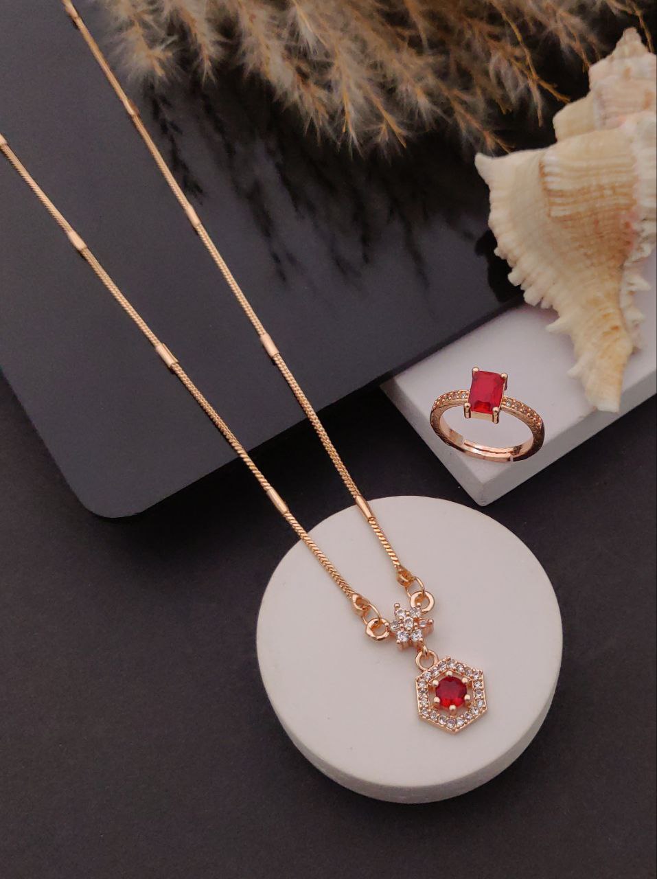 Royal red hexagone pendant & ring combo