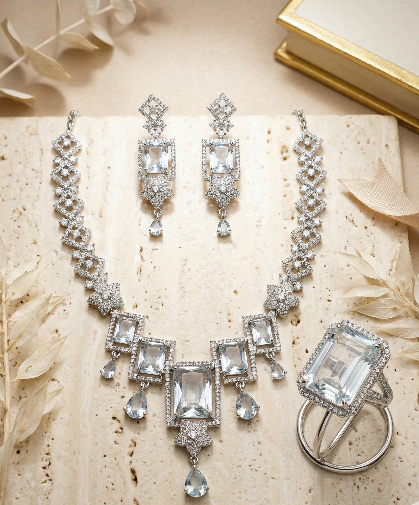 Crystal Geometric Grandeur Set With Ring