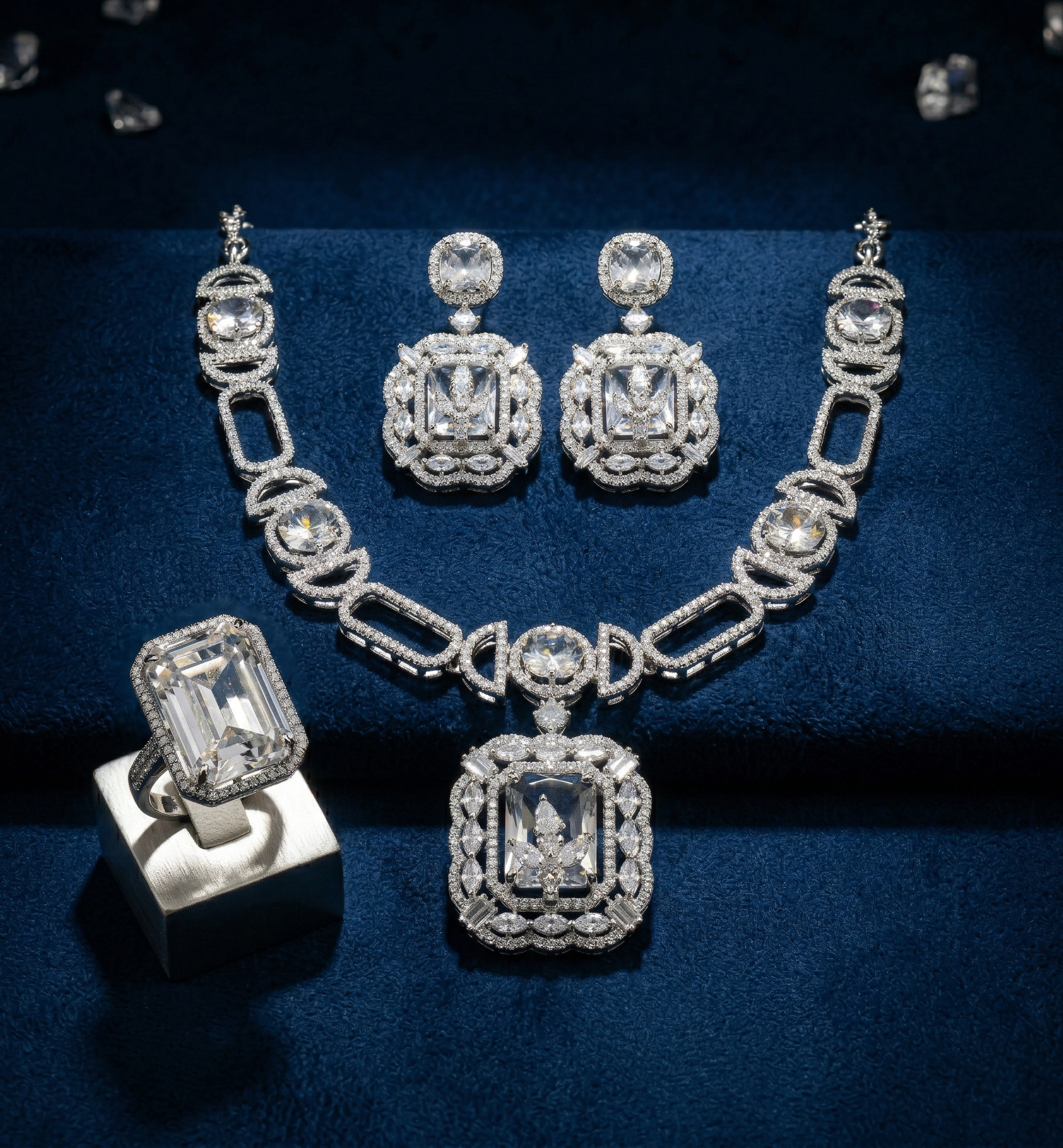 Royal Azure Radiance Set With Ring